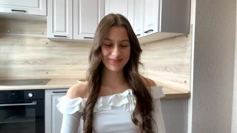 Sophie online show from 04-14-26, 07:14