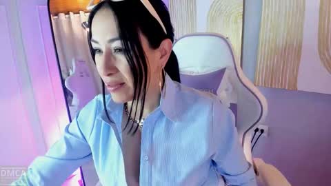 Snapshot of mafe_cream chatting on 11-15-25, 09:43 Maria Fernanda online show from 11-15-25, 09:43