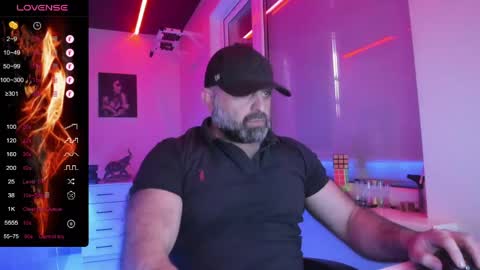 Snapshot of magabear chatting on 05-06-26, 03:24 Magabear online show from 05-06-26, 03:24