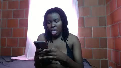 Snapshot of magaharper1 chatting on 01-10-26, 04:31 magaharper1 online show from 01-10-26, 04:31