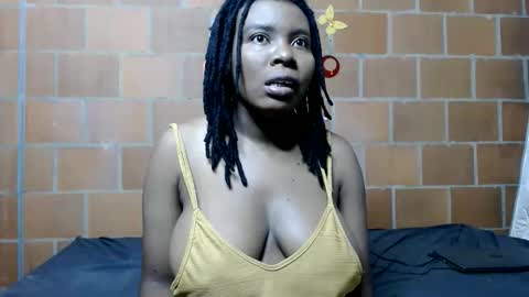 Snapshot of magaharper1 chatting on 03-20-26, 12:04 magaharper1 online show from 03-20-26, 12:04