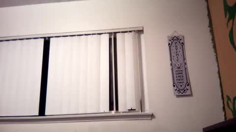 Snapshot of magdalena_805 chatting on 01-29-25, 01:38 magdalena_805 online show from 01-29-25, 01:38
