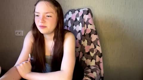 Marie online show from 03-19-26, 11:25