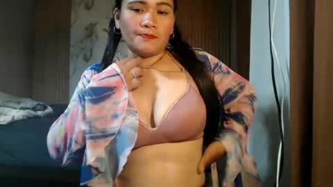 Snapshot of mages_1995 chatting on 07-11-26, 01:52 mages_1995 online show from 07-11-26, 01:52