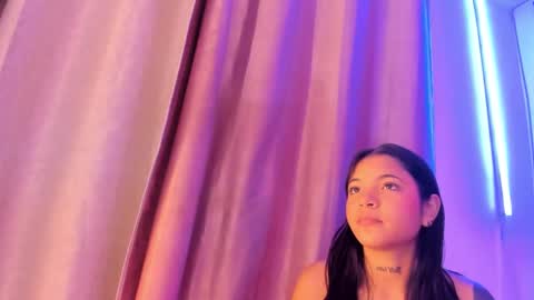 Snapshot of maggie_greene chatting on 09-17-25, 12:29 Maggie online show from 09-17-25, 12:29