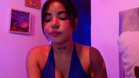 Snapshot of maggie_love77 chatting on 05-16-26, 12:29 maggie online show from 05-16-26, 12:29