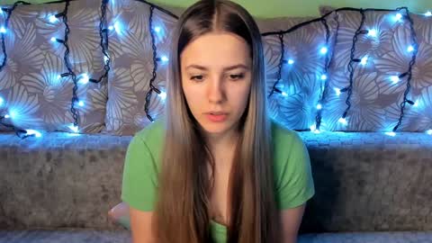 Maggie online show from 12-21-24, 05:25