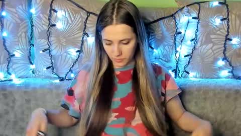 Maggie online show from 02-16-25, 01:36