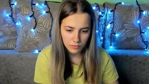 Maggie online show from 11-05-25, 05:07