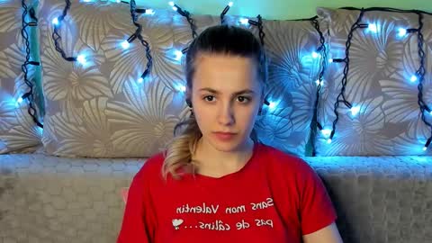 Maggie online show from 03-05-26, 01:23