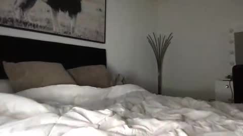 maggie lodes online show from 03-17-26, 01:10