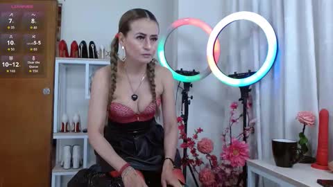 Snapshot of maghenta chatting on 09-15-25, 05:35 Maghenta-MS mature online show from 09-15-25, 05:35