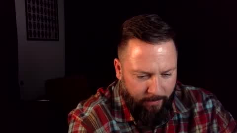 Snapshot of magic1984 chatting on 02-12-25, 05:26 Magic online show from 02-12-25, 05:26