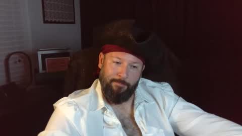 Snapshot of magic1984 chatting on 10-30-25, 06:15 Magic online show from 10-30-25, 06:15