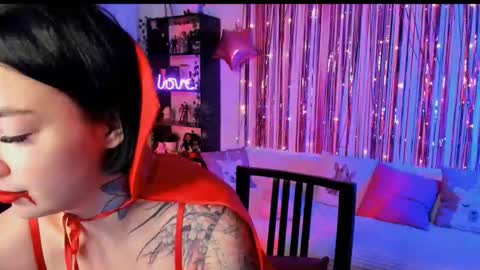 Magic Allie online show from 10-20-25, 07:25