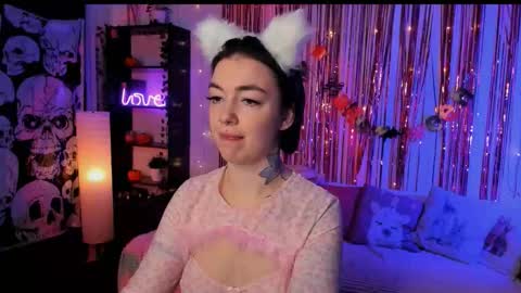 Magic Allie online show from 10-27-25, 07:51