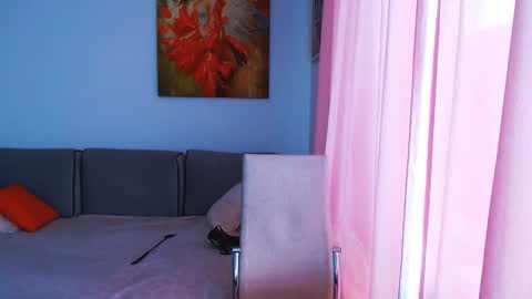 Snapshot of magic_blondie chatting on 02-20-26, 12:27 Margo online show from 02-20-26, 12:27