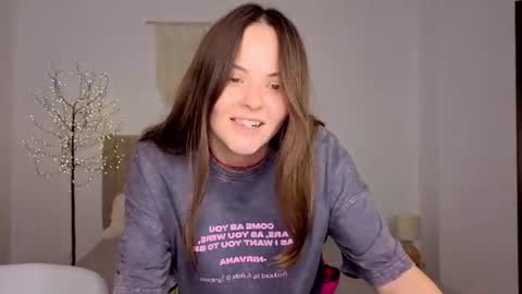 Milly online show from 07-11-26, 06:38