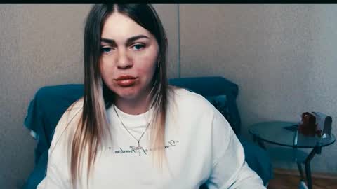 magic_katarina_ online show from 10-23-25, 11:42