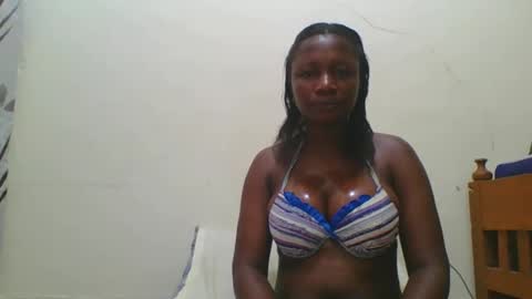 Snapshot of magic_koko3 chatting on 10-13-25, 12:05 magic_koko3 online show from 10-13-25, 12:05