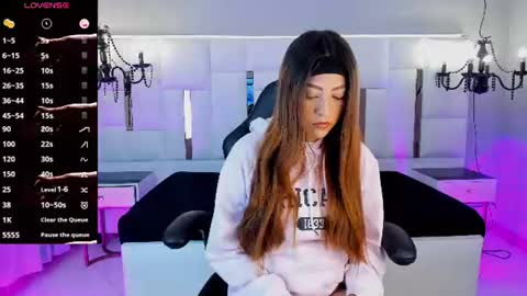 Snapshot of magic_miaa chatting on 07-05-26, 12:56 magic_miaa online show from 07-05-26, 12:56