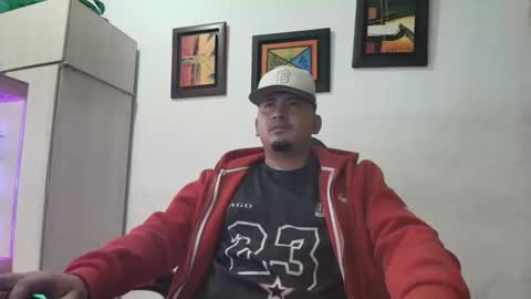 magic_milk23 online show from 01-07-26, 11:56