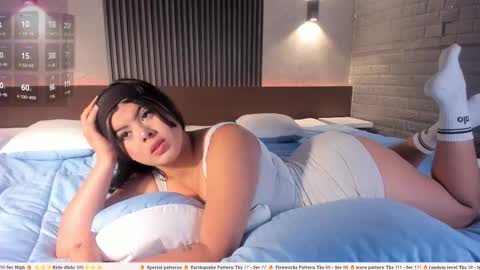 magic_selenaa online show from 10-16-25, 04:46