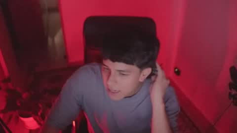 Snapshot of magic_tony chatting on 01-16-26, 07:01 Tony Hoffa online show from 01-16-26, 07:01