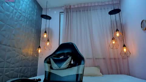 Snapshot of magic_zahara chatting on 05-06-26, 03:57 magic_zahara online show from 05-06-26, 03:57