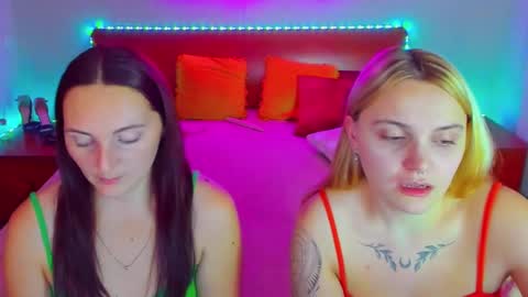 Lili and Bella online show from 12-13-24, 11:13