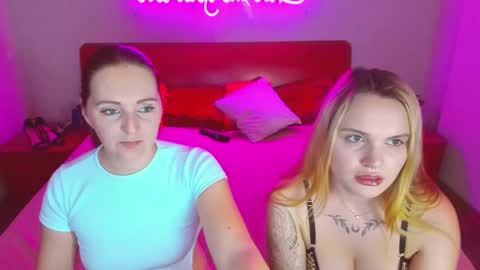 Lili and Bella online show from 02-26-25, 10:26