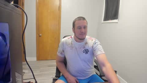 Magic176 online show from 10-26-25, 01:06