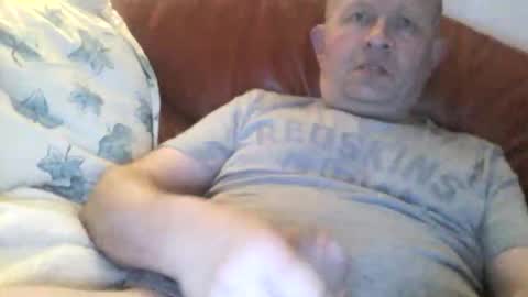 Snapshot of magicman250 chatting on 04-17-26, 07:50 magicman250 online show from 04-17-26, 07:50