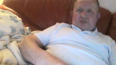 Snapshot of magicman250 chatting on 04-21-26, 07:50 magicman250 online show from 04-21-26, 07:50