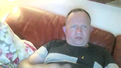Snapshot of magicman250 chatting on 04-30-26, 08:37 magicman250 online show from 04-30-26, 08:37