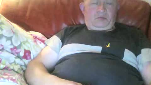 Snapshot of magicman250 chatting on 04-30-26, 08:57 magicman250 online show from 04-30-26, 08:57