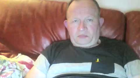 Snapshot of magicman250 chatting on 05-01-26, 10:25 magicman250 online show from 05-01-26, 10:25