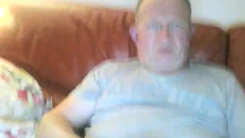 Snapshot of magicman250 chatting on 05-06-26, 08:36 magicman250 online show from 05-06-26, 08:36