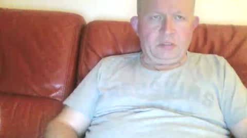Snapshot of magicman250 chatting on 05-25-26, 09:43 magicman250 online show from 05-25-26, 09:43