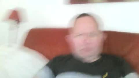 Snapshot of magicman250 chatting on 06-08-26, 05:13 magicman250 online show from 06-08-26, 05:13