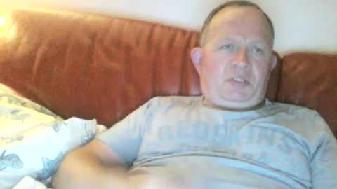 Snapshot of magicman250 chatting on 06-19-26, 09:51 magicman250 online show from 06-19-26, 09:51