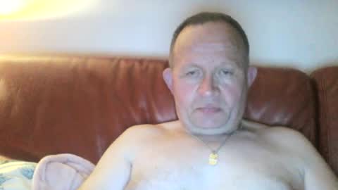 Snapshot of magicman250 chatting on 07-07-26, 08:13 magicman250 online show from 07-07-26, 08:13