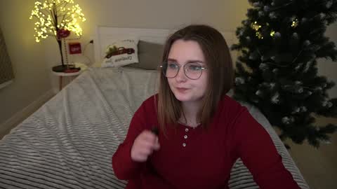 Snapshot of magicpeachhs chatting on 12-09-24, 05:30 Emily online show from 12-09-24, 05:30