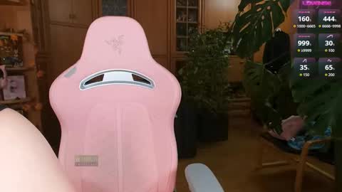 Nicole online show from 11-07-25, 08:09