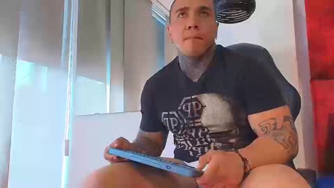 Snapshot of magiic_98 chatting on 09-20-25, 05:36 M A G I C online show from 09-20-25, 05:36