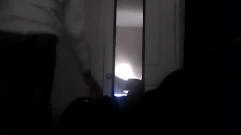 Snapshot of magiicboo chatting on 10-31-25, 08:26 magiicboo online show from 10-31-25, 08:26