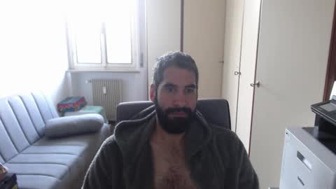 Snapshot of magistermat_ chatting on 10-27-25, 07:12 Magister online show from 10-27-25, 07:12