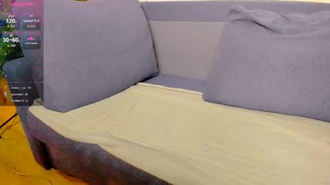 Jade online show from 01-12-25, 03:07