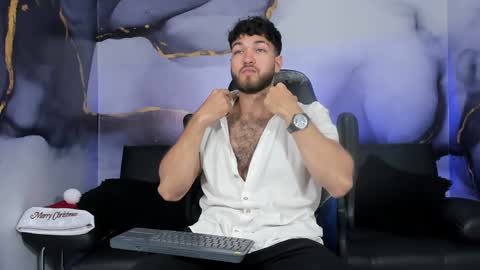 Snapshot of magnus_77 chatting on 12-31-24, 02:25 PRINCE online show from 12-31-24, 02:25