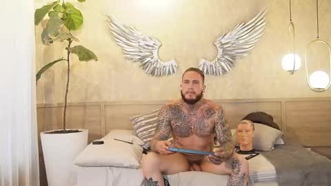 MAGNUS DAHL online show from 02-13-25, 03:24